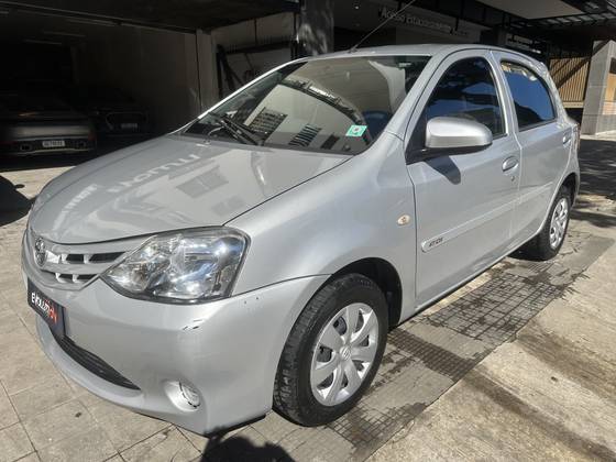TOYOTA ETIOS 1.3 X 16V FLEX 4P MANUAL TOYOTA ETIOS 1.3 X 16V FLEX 4P MANUAL